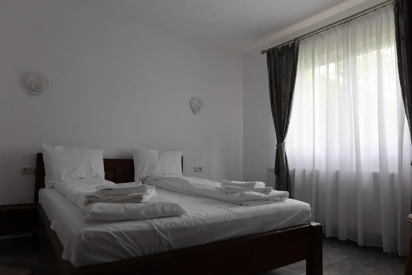 Cameră Dublă Standard la Pensiunea Casa Suciu